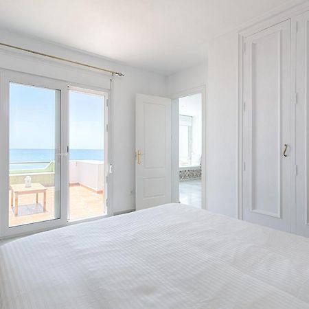 Front Sea View Apartment Estepona Exterior foto